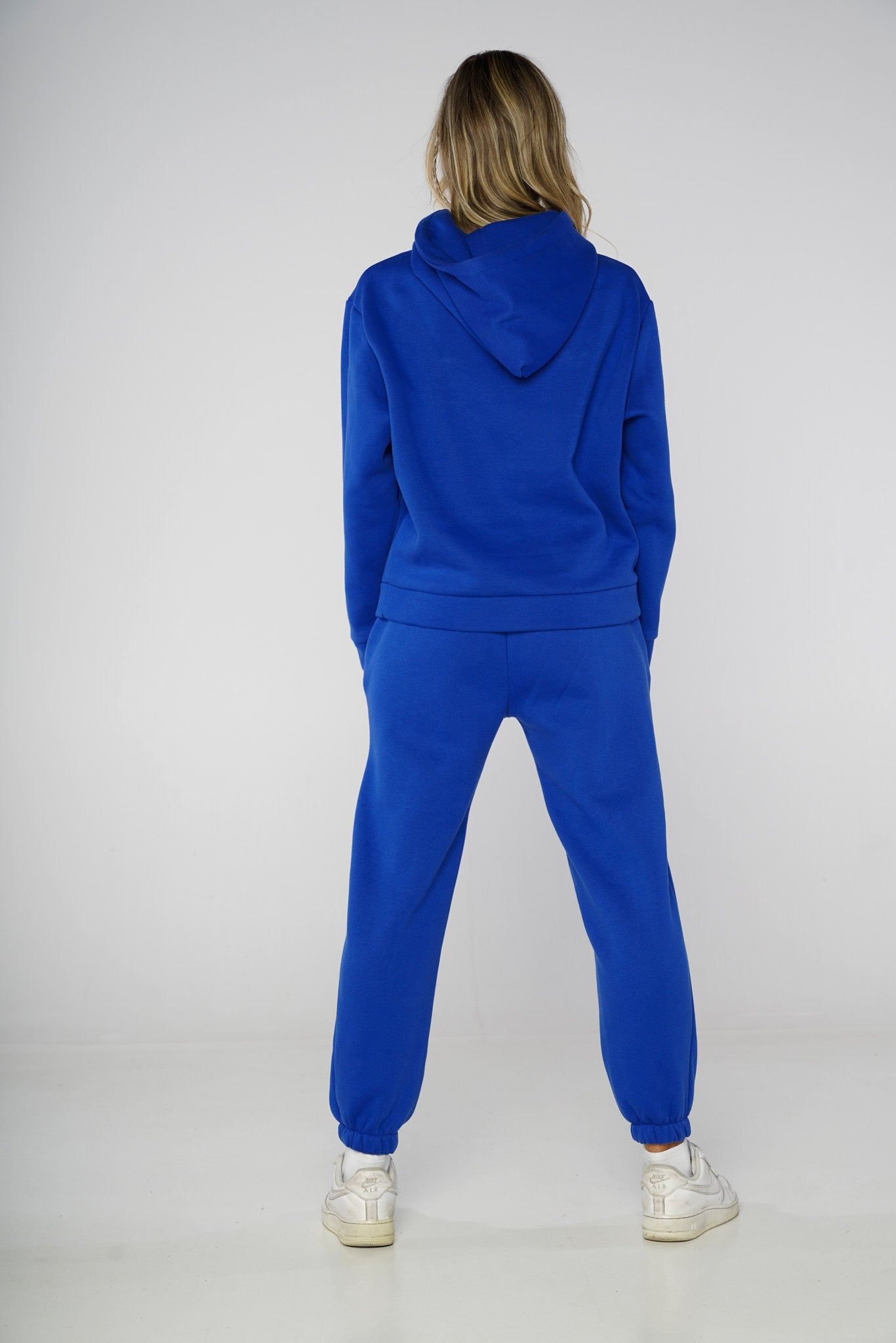 Pantalone Jogger Blu elettrico con ricamo Rue 19 Milano