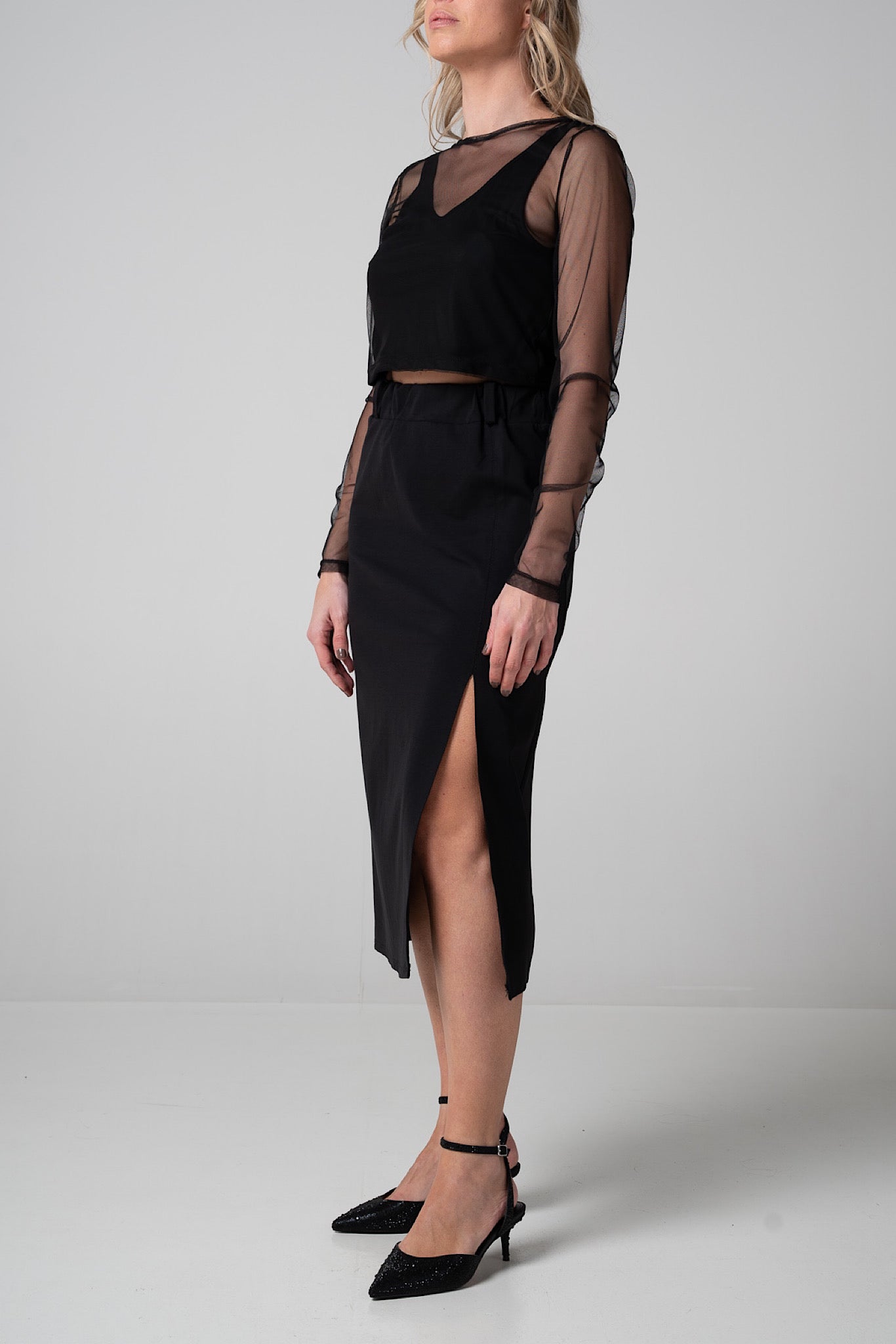 Maglia tulle nera cropped
