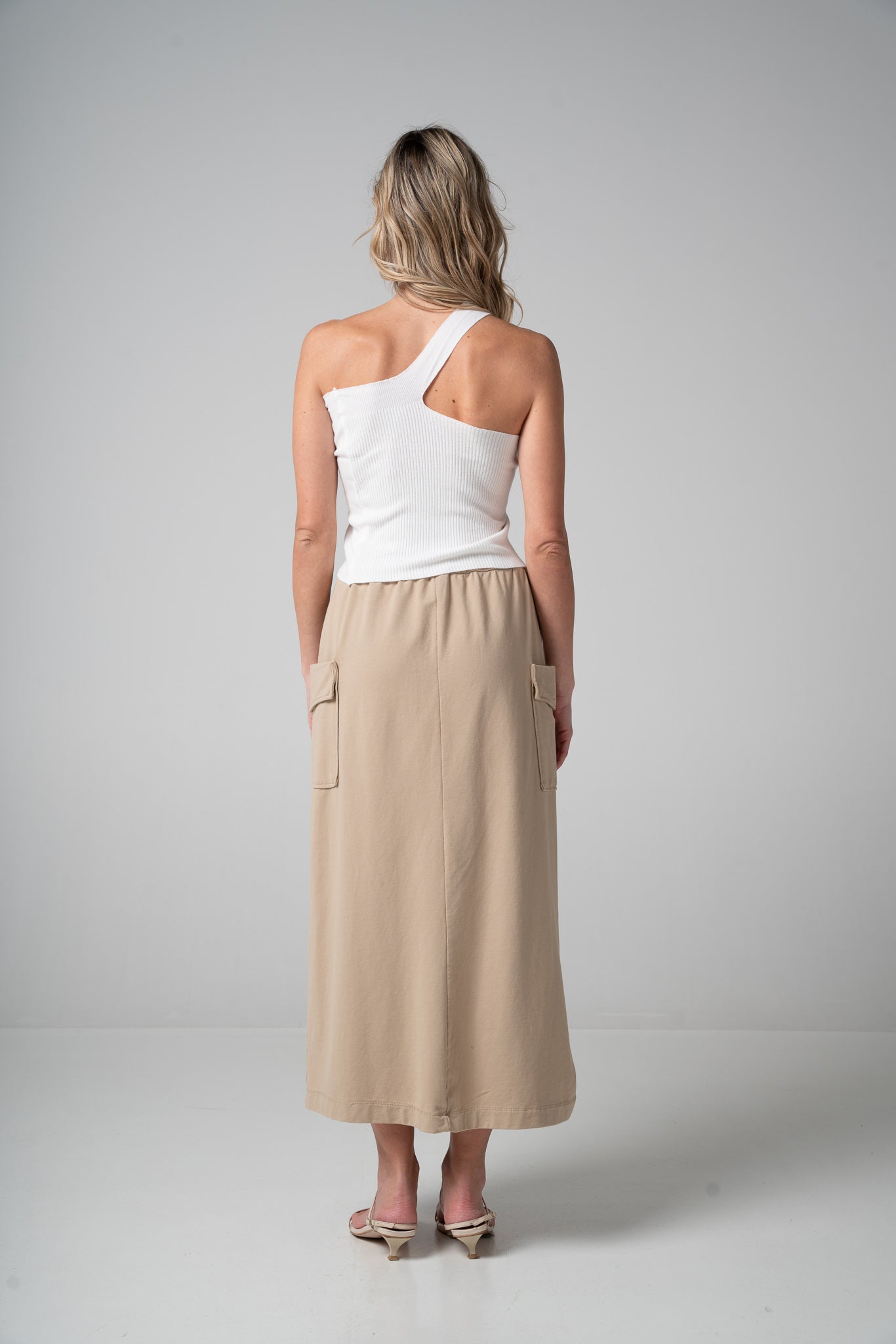 Gonna Midi cargo in cotone beige con spacco