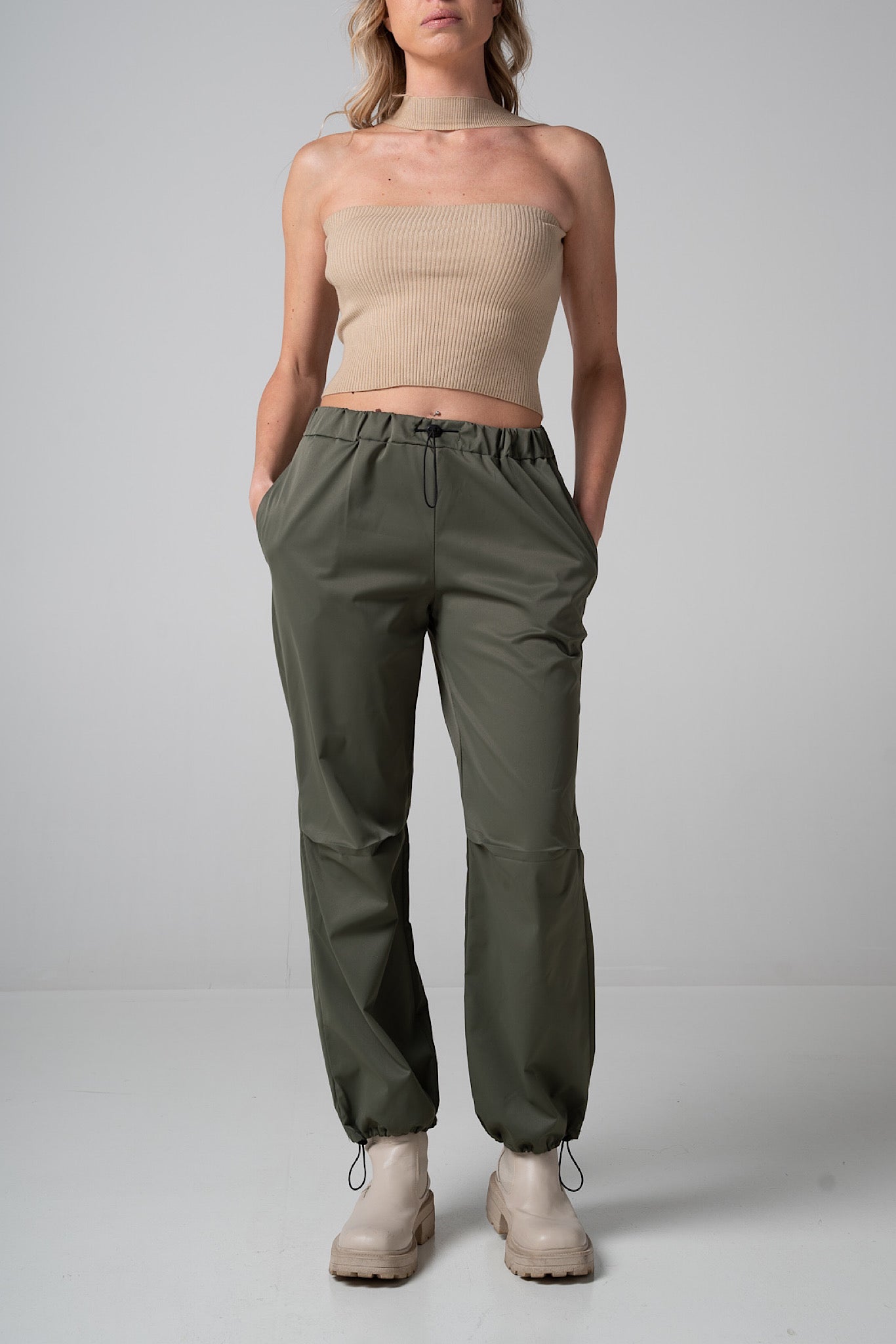 Parachadute pants in verde militare