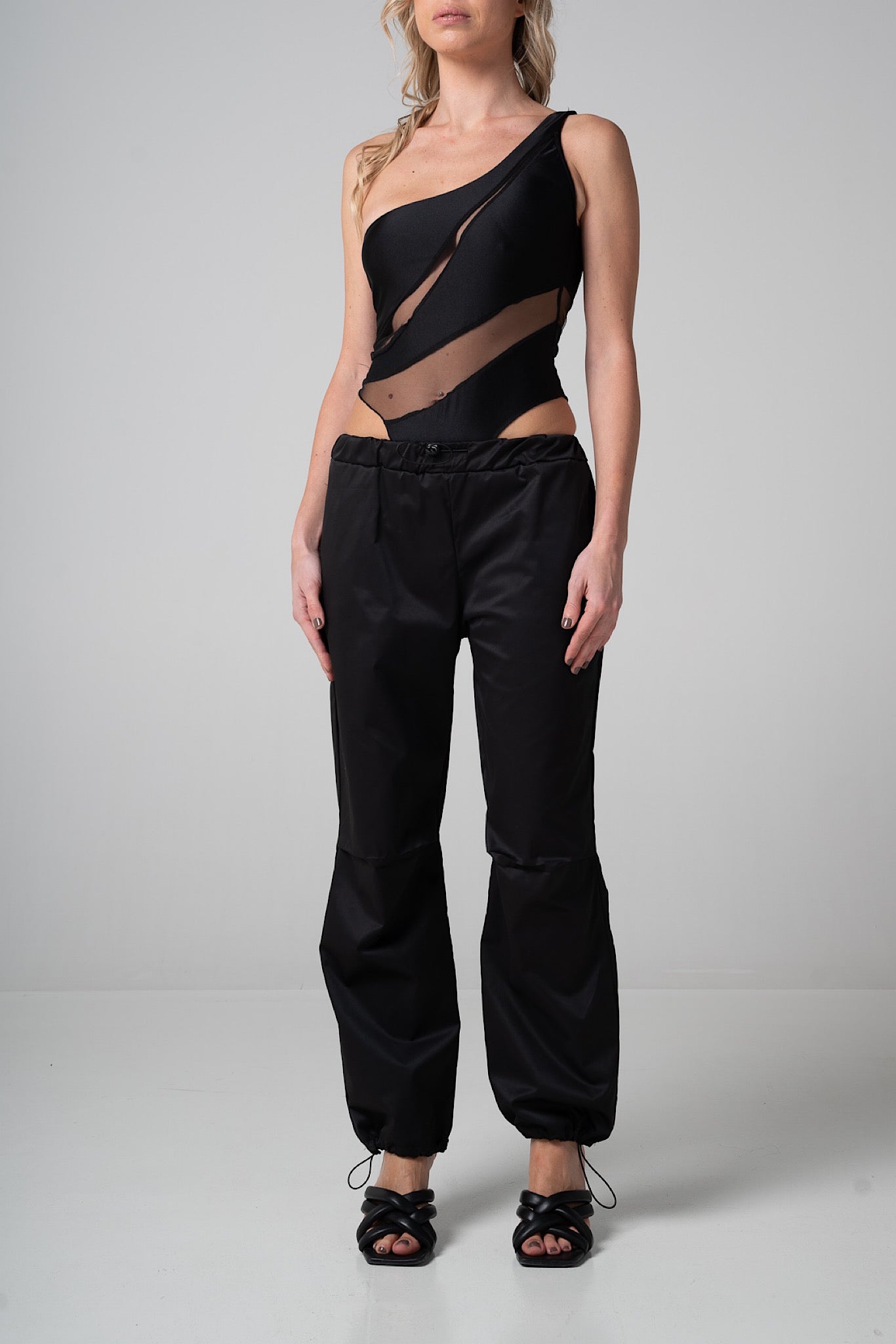 Parachadute pants neri